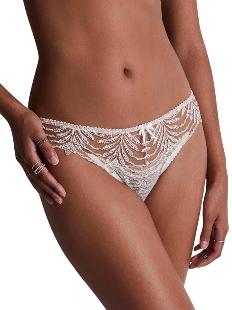 Aubade Tanga Hypnolove, Plume dorée., L : Amazon.fr: Hygiène Aubade Tanga Hypnolove, Plume dorée., L : Amazon.fr: Hygiène